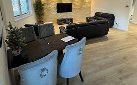 Km Granton Apartment
